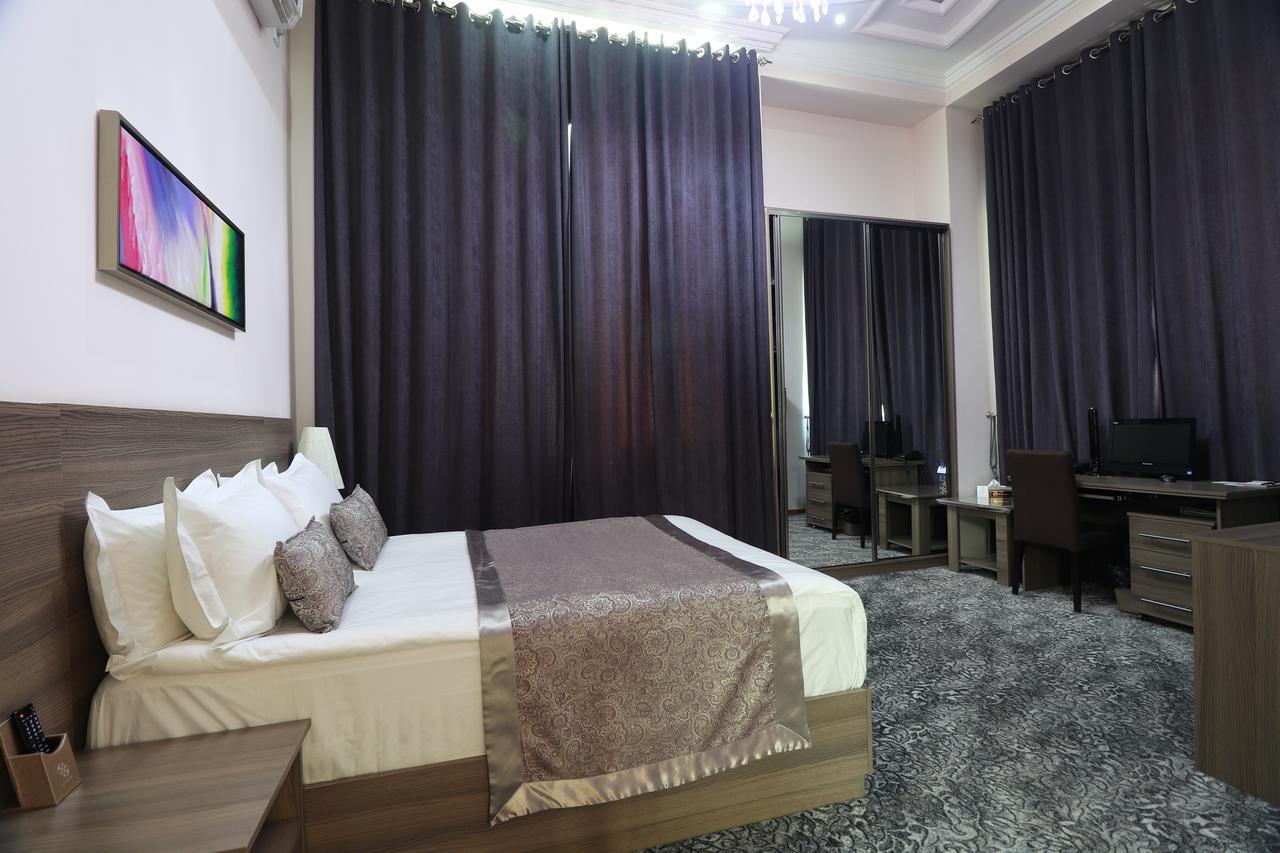 Lotte Palace Душанбе Екстериор снимка
