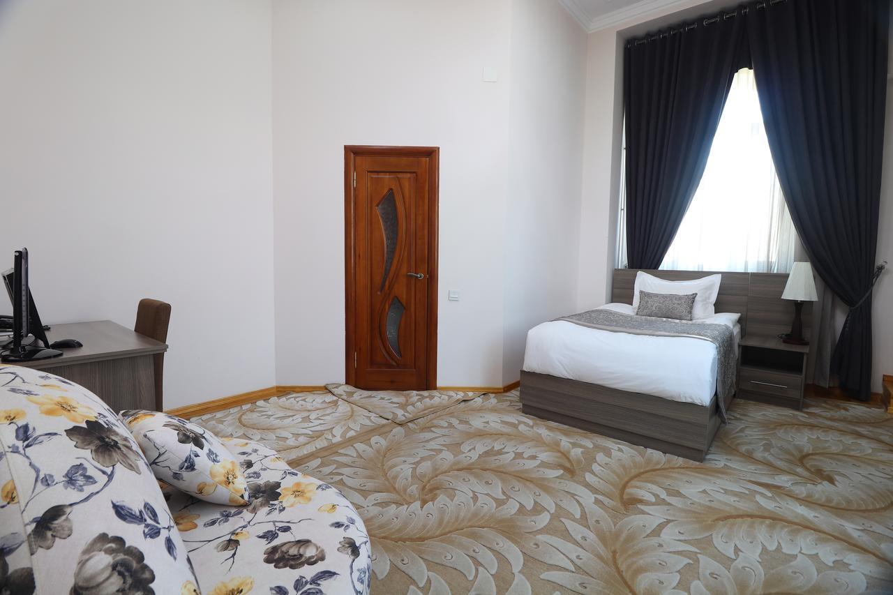 Lotte Palace Душанбе Екстериор снимка